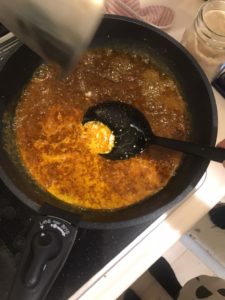 ヨーグルトを入れる